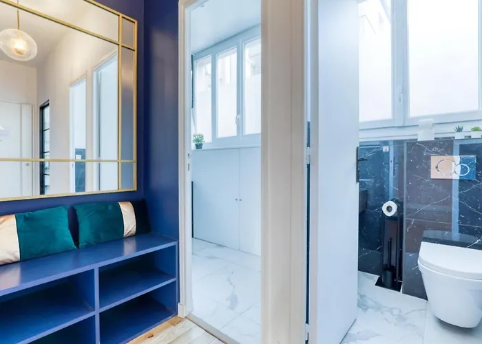Blue Design 2bdr Flat In The Heart Of Bastille
