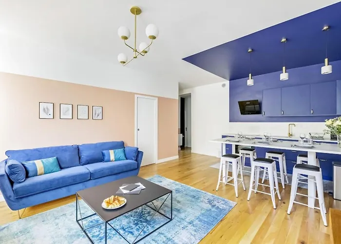 Blue Design 2bdr Flat In The Heart Of Bastille Lägenhet