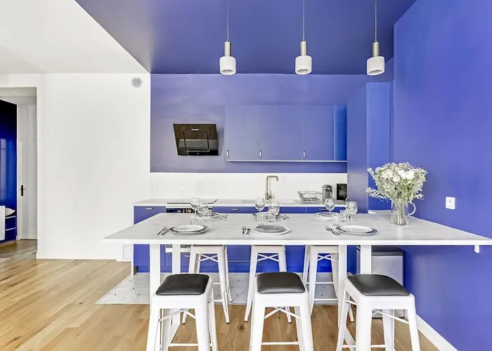 Blue Design 2bdr Flat In The Heart Of Bastille * Paris