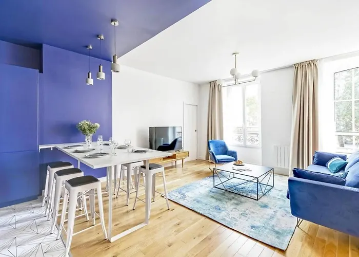 Blue Design 2bdr Flat In The Heart Of Bastille