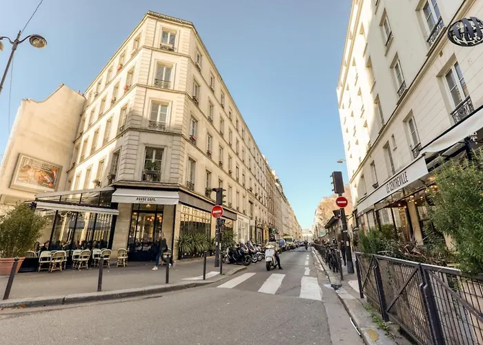 Lägenhet Blue Design 2bdr Flat In The Heart Of Bastille